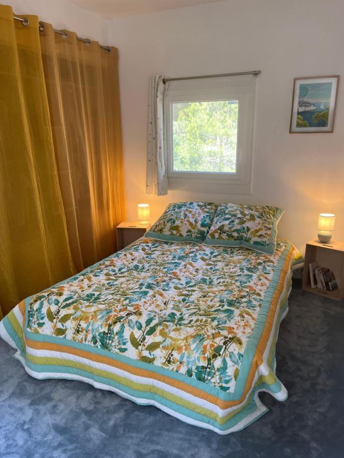 Chambre Double Cassis Exteriér fotografie